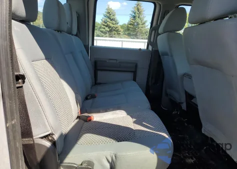 2015 Ford F250 Super Duty из США, поврежденный, VIN 1FT7W2B63FEC49107